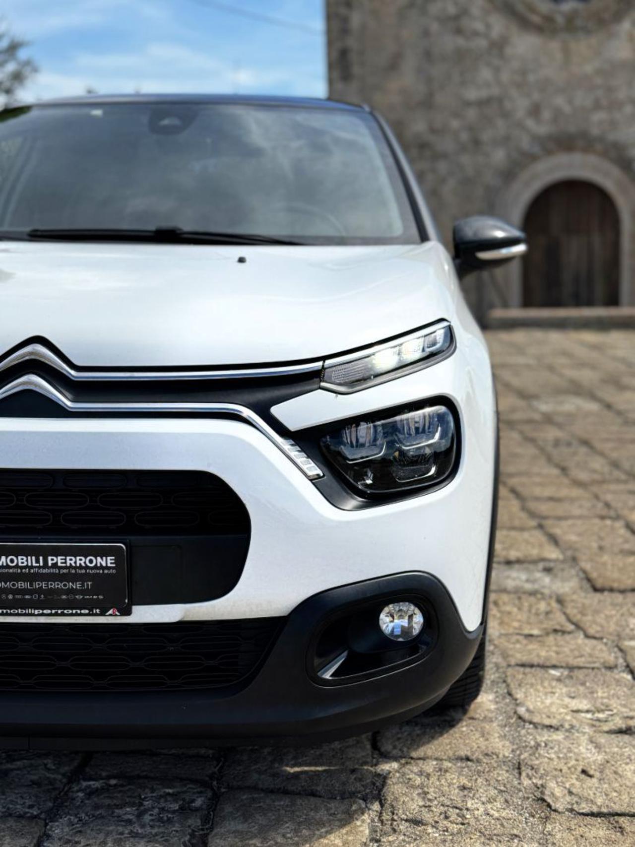 CITROEN C3 1.2i 110cv EAT6 Shine Pack - Solo 28.000 km - 17