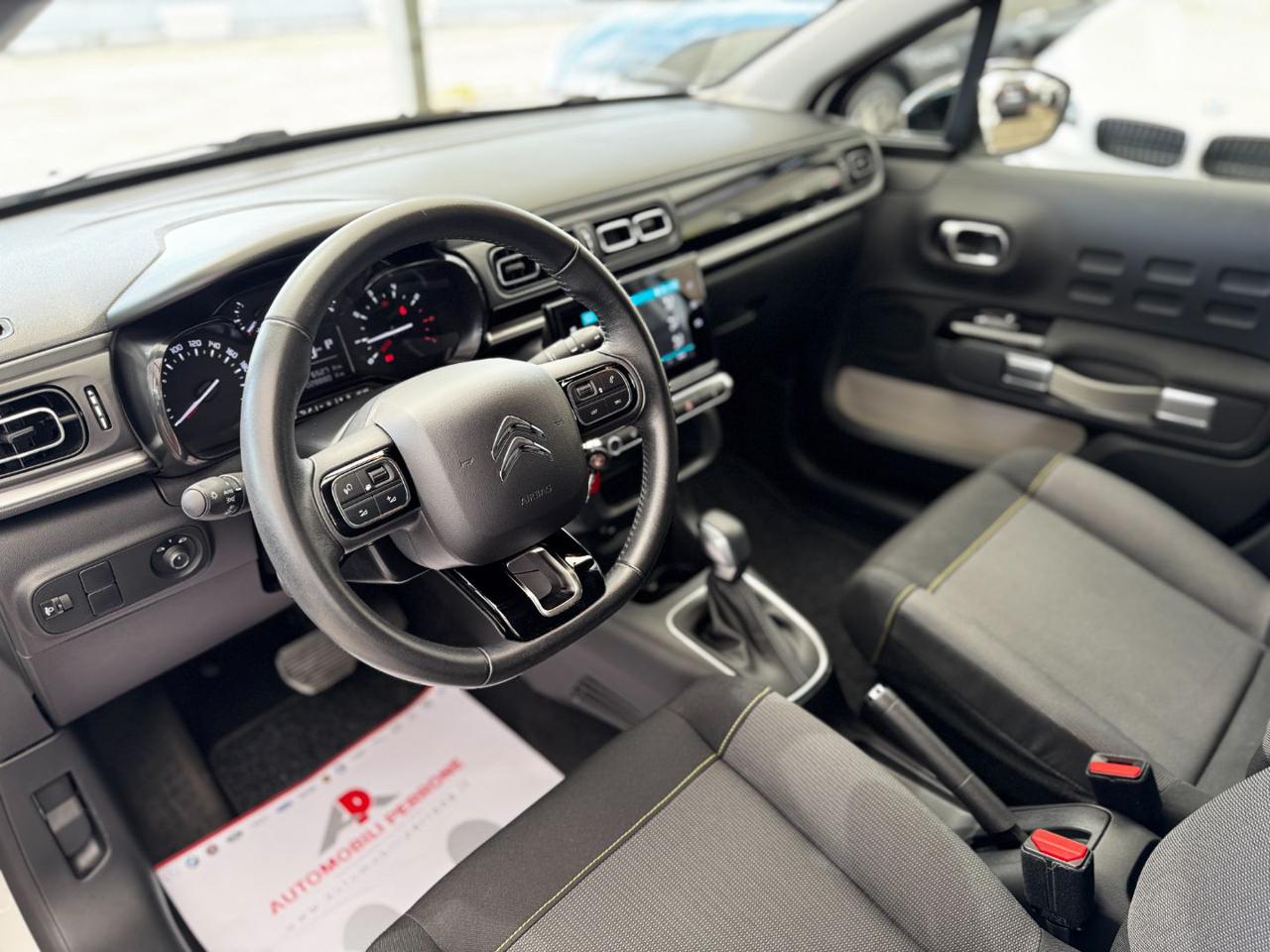 CITROEN C3 1.2i 110cv EAT6 Shine Pack - Solo 28.000 km - 6