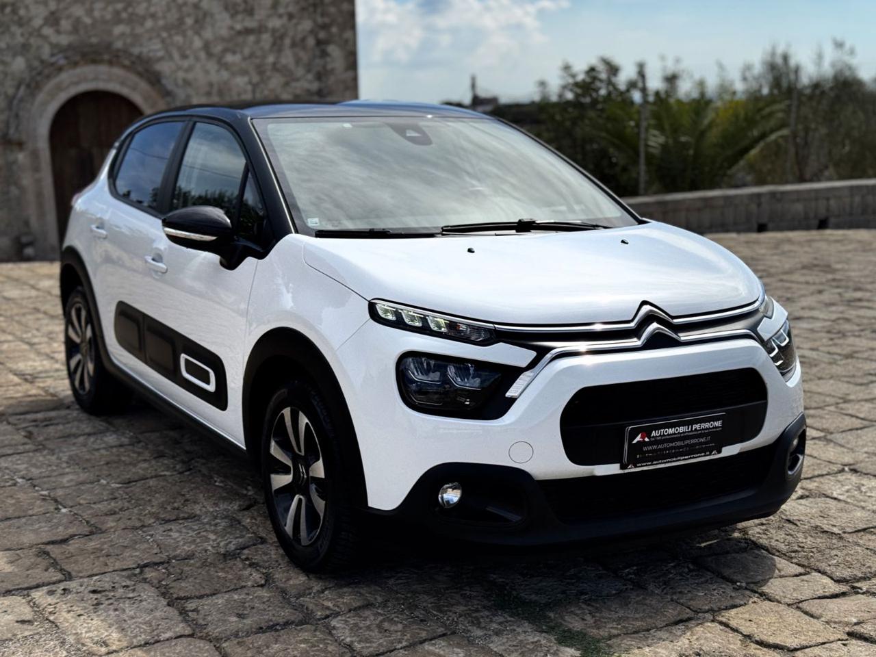CITROEN C3 1.2i 110cv EAT6 Shine Pack - Solo 28.000 km - 16