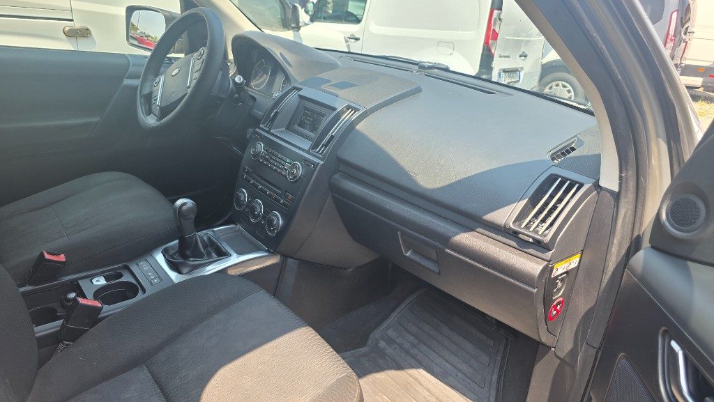 LAND ROVER Freelander 2.2 TD4 S.W. S - 8