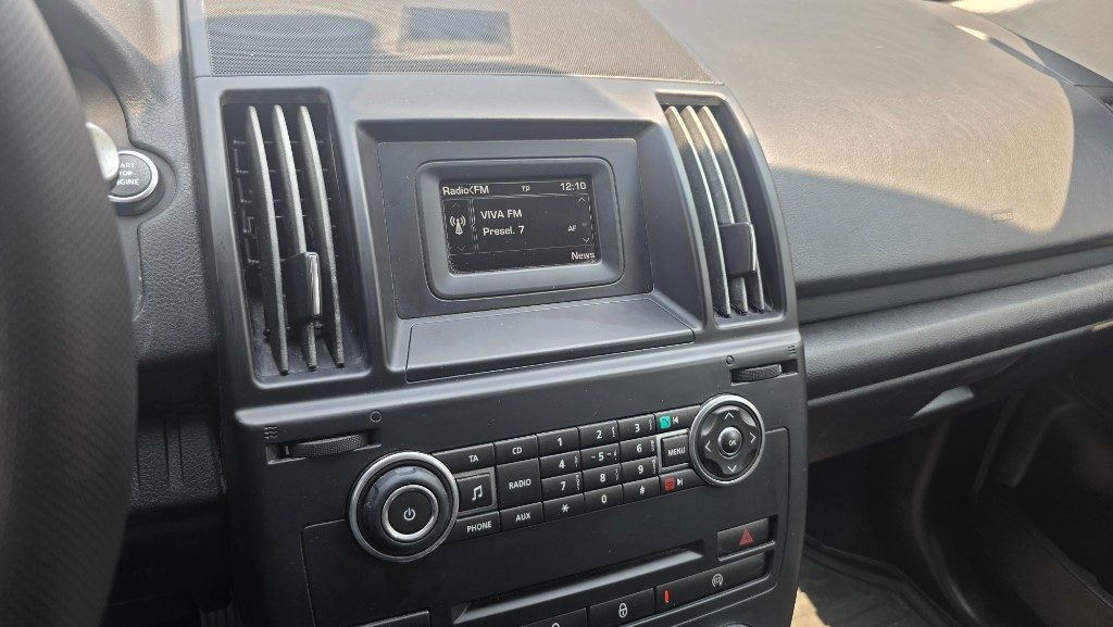 LAND ROVER Freelander 2.2 TD4 S.W. S - 12