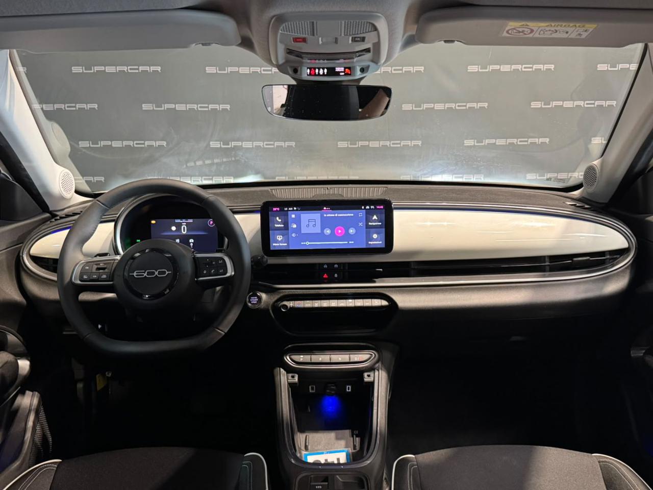FIAT 600 Hybrid 145 CV DCT MHEV Pop - 10