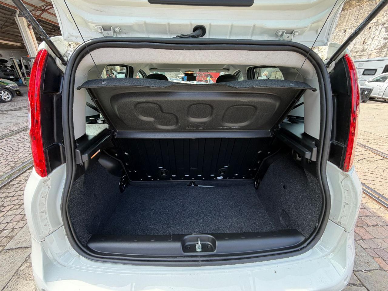 FIAT Panda 1.0 FireFly S&S Hybrid City Life - 13