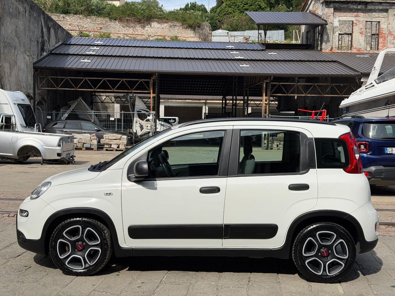 FIAT Panda 1.0 FireFly S&S Hybrid City Life - 8