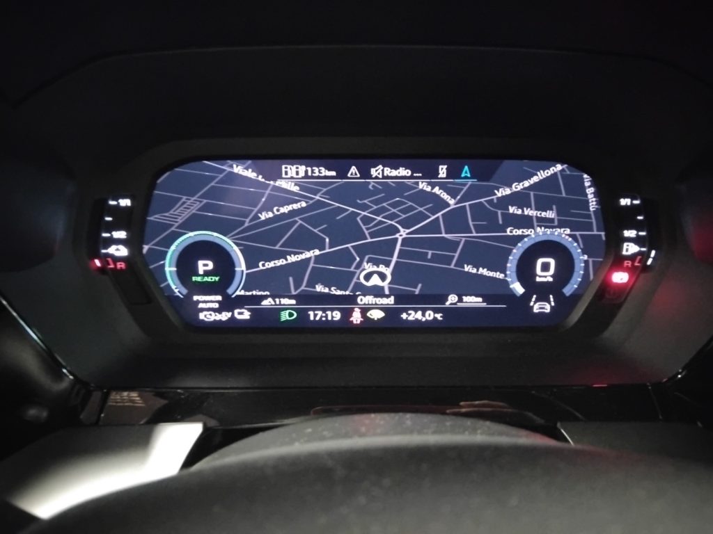 AUDI A3 SPORTBACK 40 e-tron S tr. S-LINE EDIT PLUG IN HYBR - 24