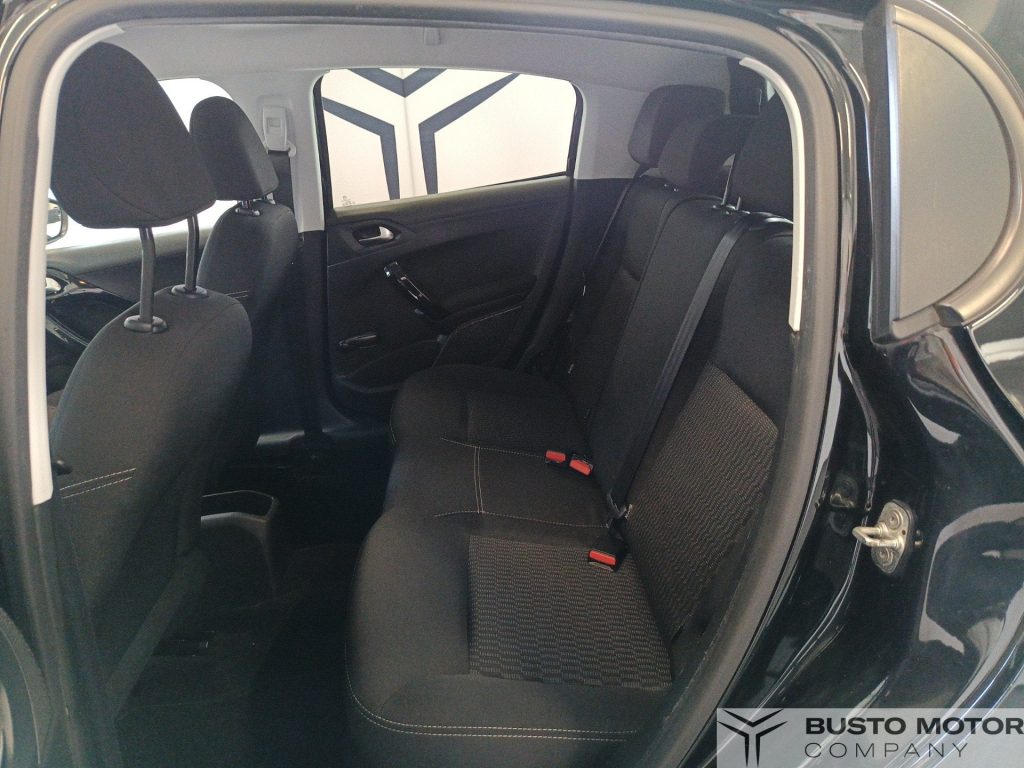 PEUGEOT 208 208 3p 1.2 puretech Touch 82cv - 9