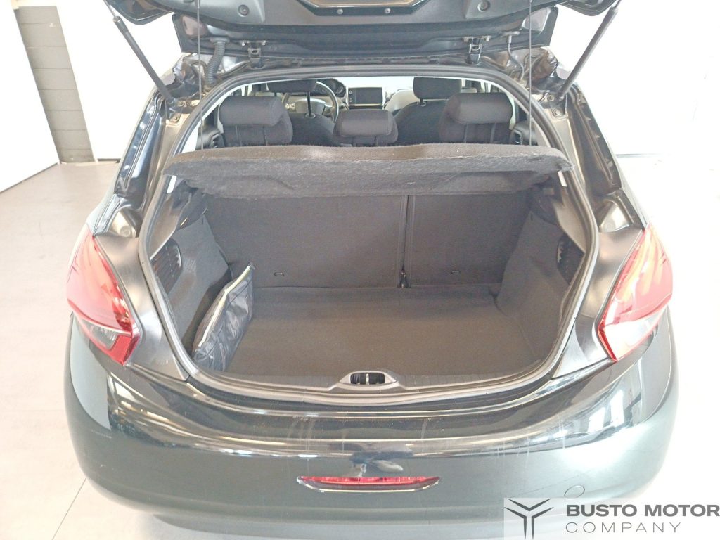 PEUGEOT 208 208 3p 1.2 puretech Touch 82cv - 10