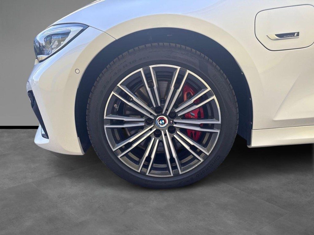 BMW 320 e Touring Msport Aut. - 5