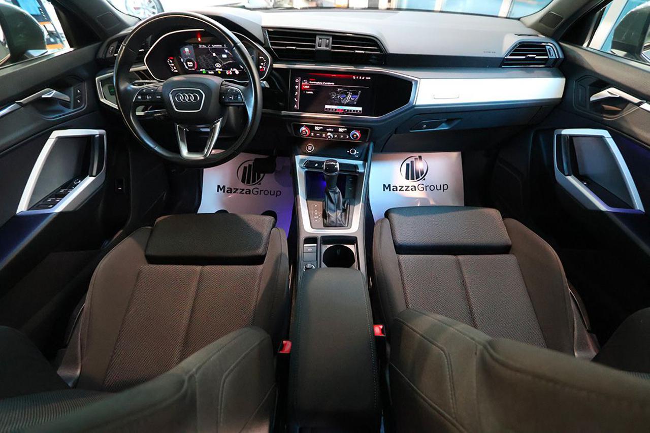 AUDI Q3 40 TDI Quattro S-Tronic S-Line - 32