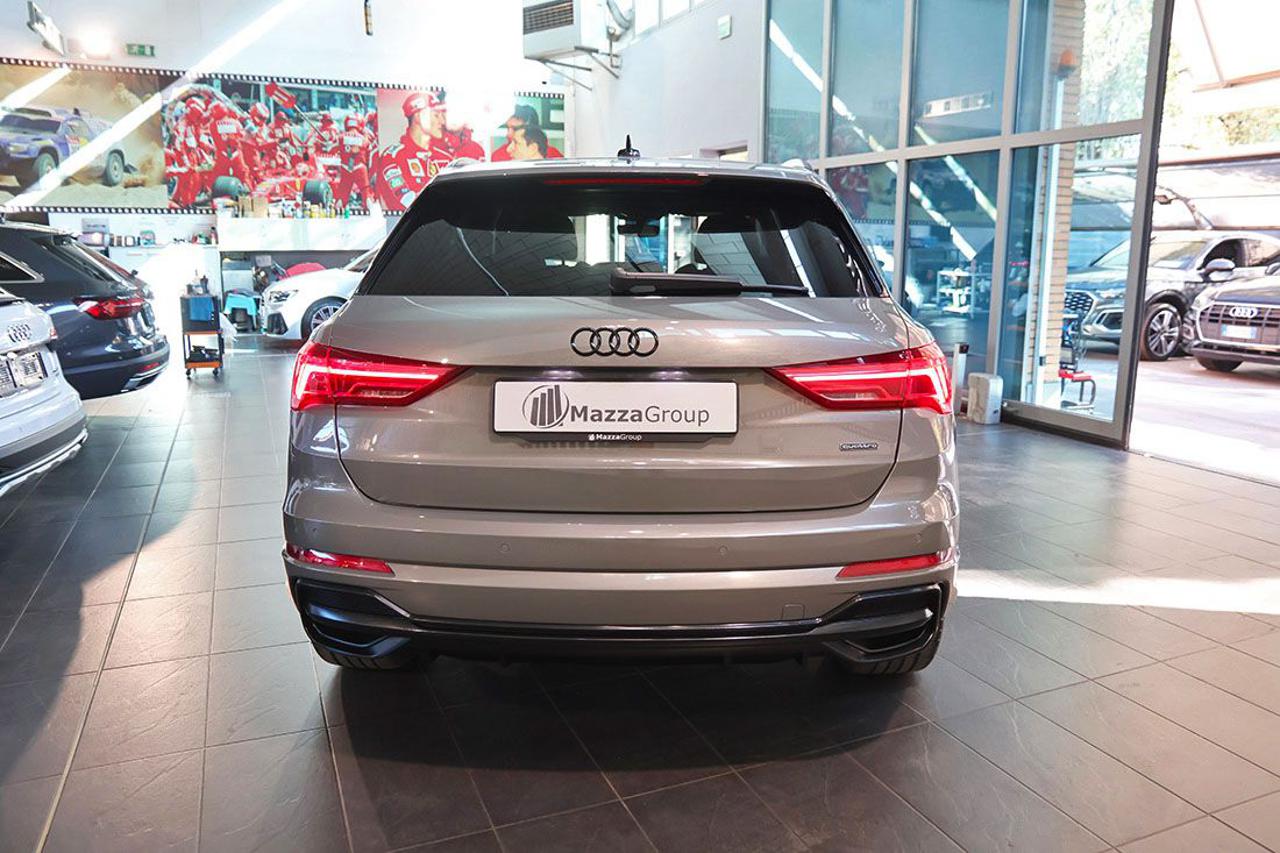 AUDI Q3 40 TDI Quattro S-Tronic S-Line - 8