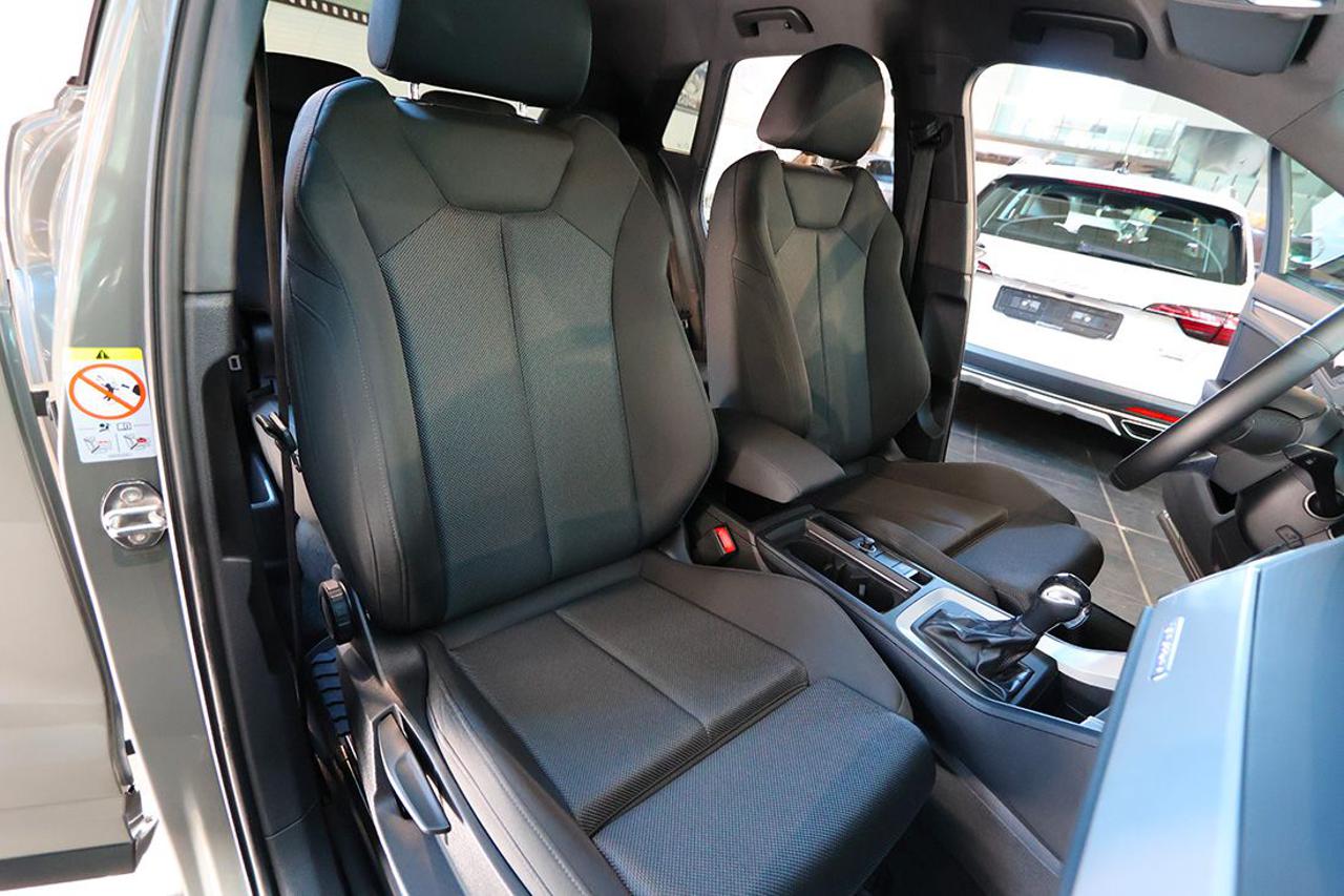 AUDI Q3 40 TDI Quattro S-Tronic S-Line - 17