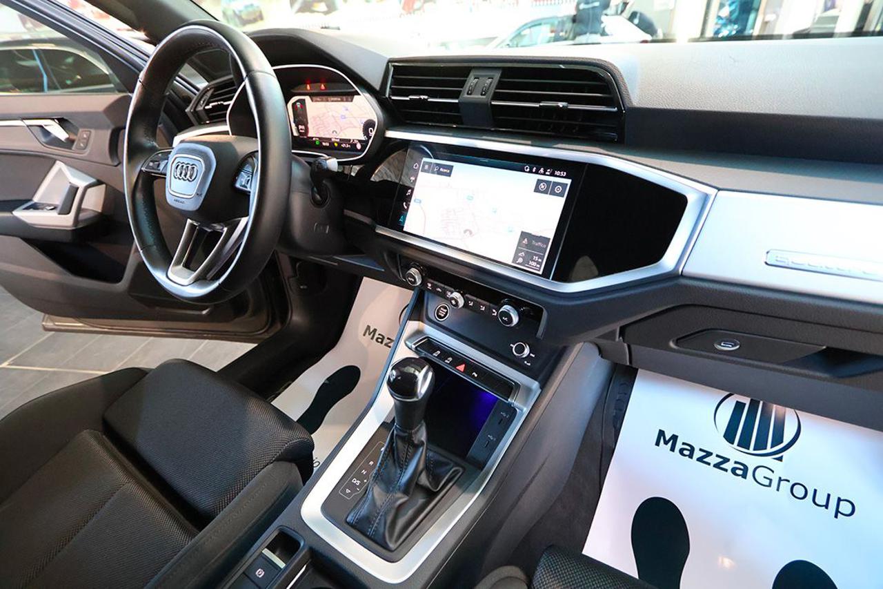 AUDI Q3 40 TDI Quattro S-Tronic S-Line - 36