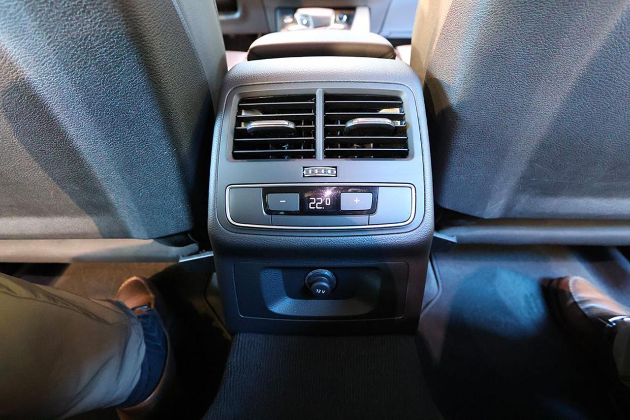 AUDI A4 allroad 40 TDI S-Tronic Identity Contrast - 40