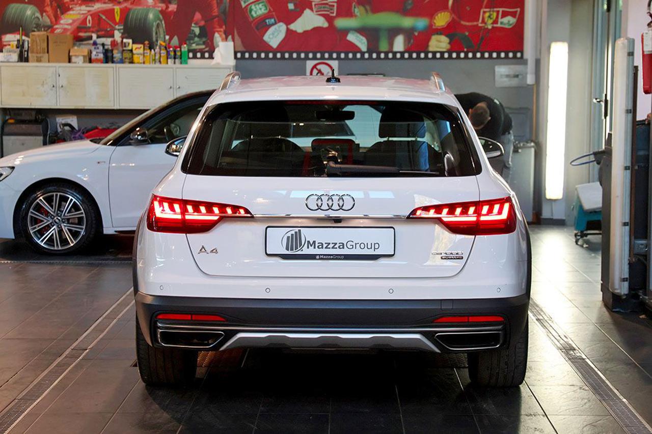 AUDI A4 allroad 40 TDI S-Tronic Identity Contrast - 4