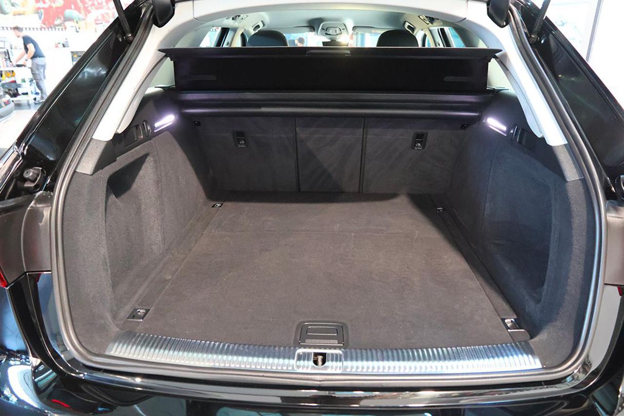 AUDI A4 30 TDI Avant S-Tronic Business - 12