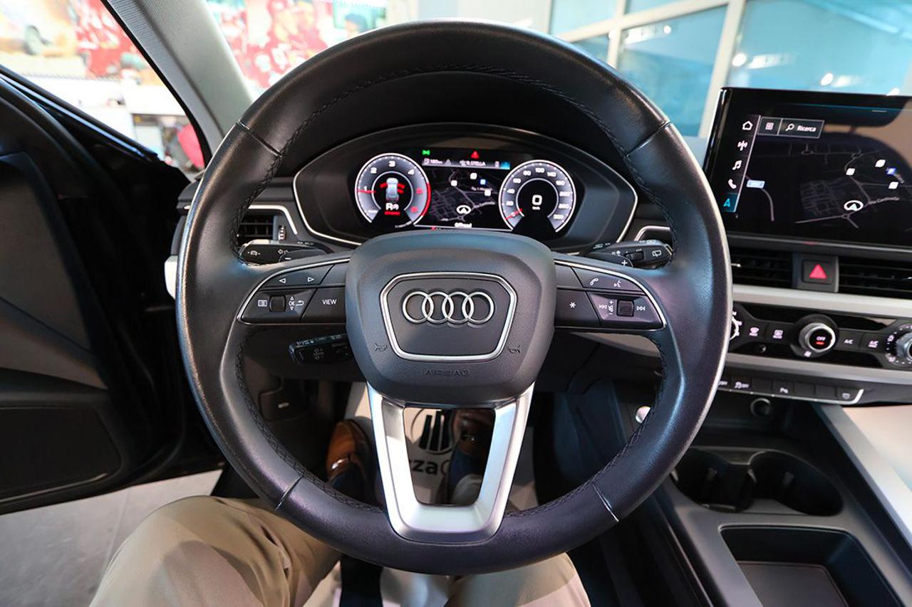 AUDI A4 30 TDI Avant S-Tronic Business - 20
