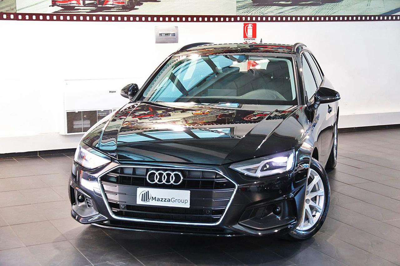 AUDI A4 30 TDI Avant S-Tronic Business - 5