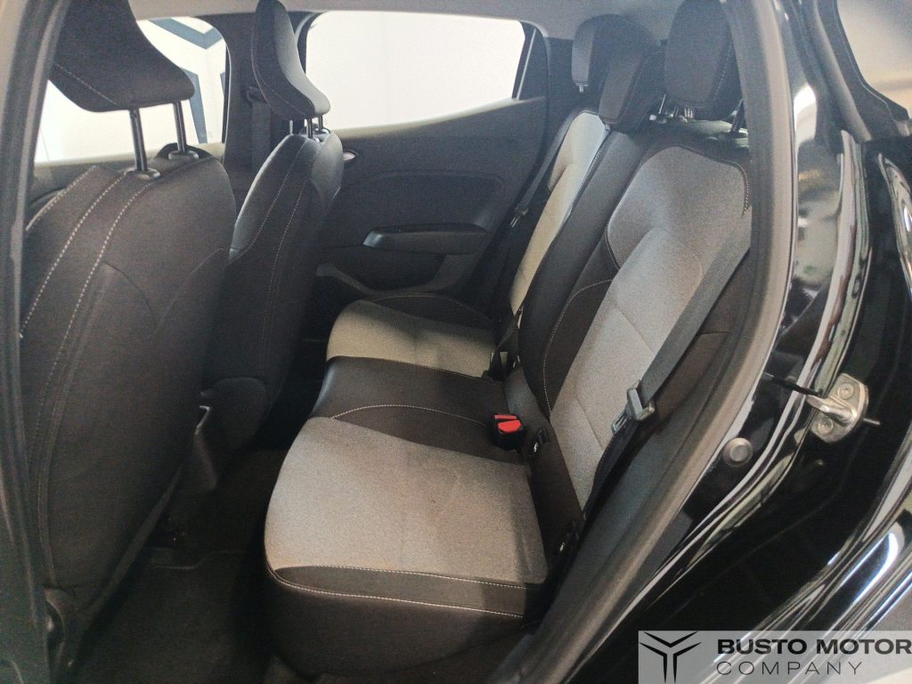 RENAULT Clio 1.0 sce Evolution 65cv - 9