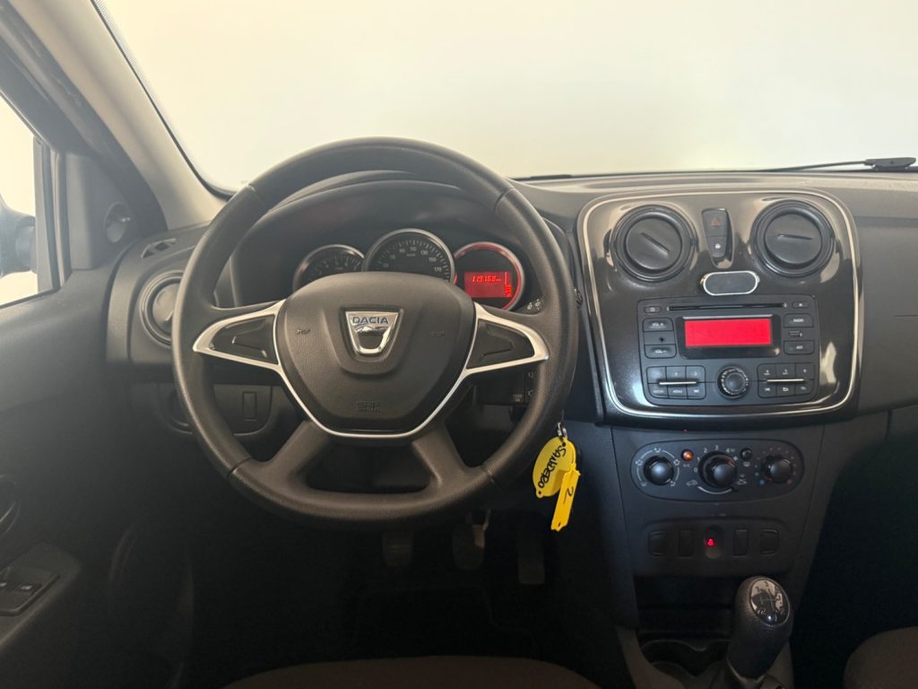 DACIA Sandero 1.0 SCe 12V 75CV Lauréate - 8