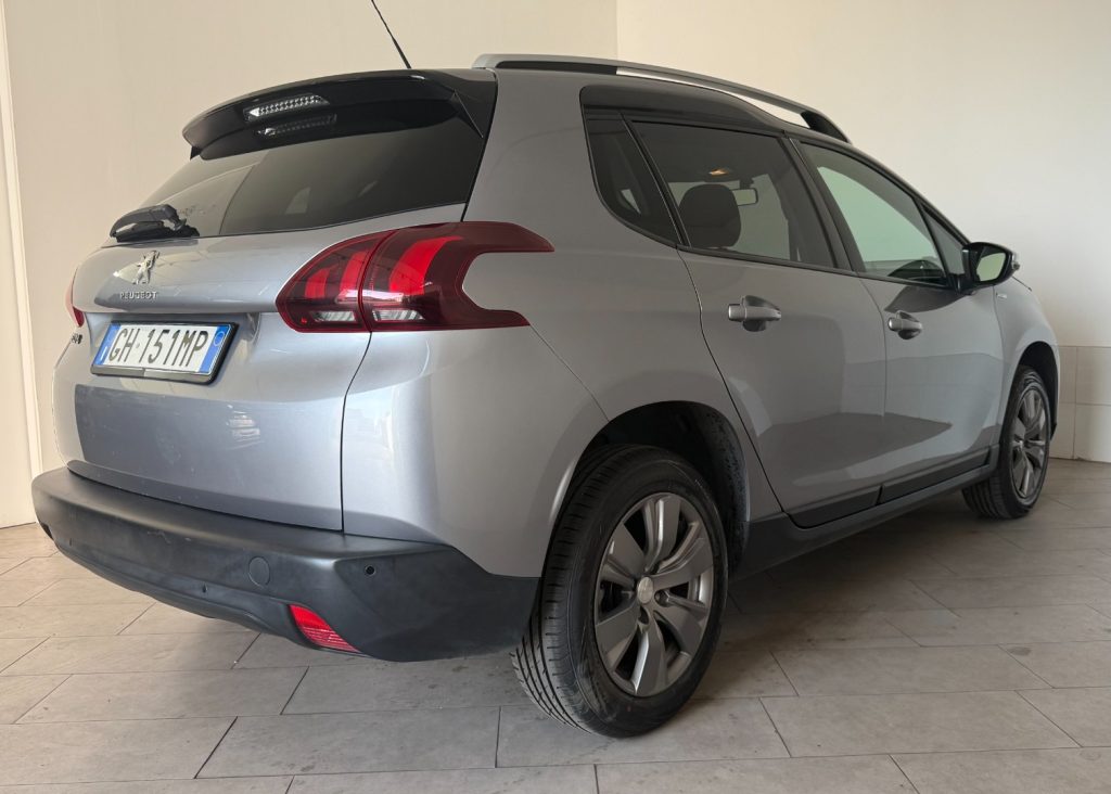 PEUGEOT 2008 1° serie PureTech 82 S&S Allure - 4