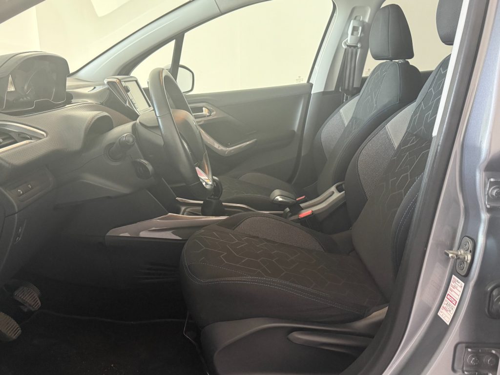 PEUGEOT 2008 1° serie PureTech 82 S&S Allure - 8