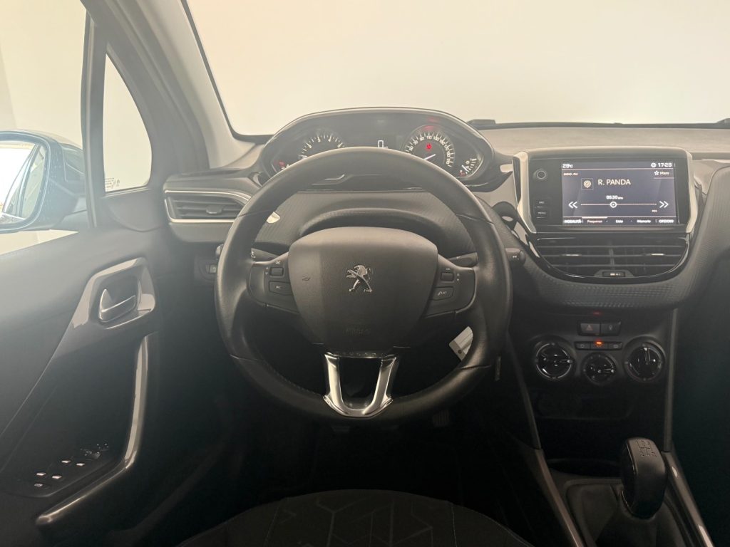 PEUGEOT 2008 1° serie PureTech 82 S&S Allure - 14