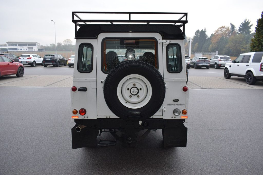 LAND ROVER Defender Defender 110 2.2 TD4 Station Wagon AUTOCARRO N1 - 7