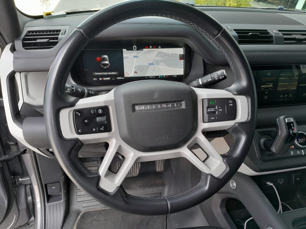 LAND ROVER Defender 3.0D I6 250 90 SE AWD auto. - 9