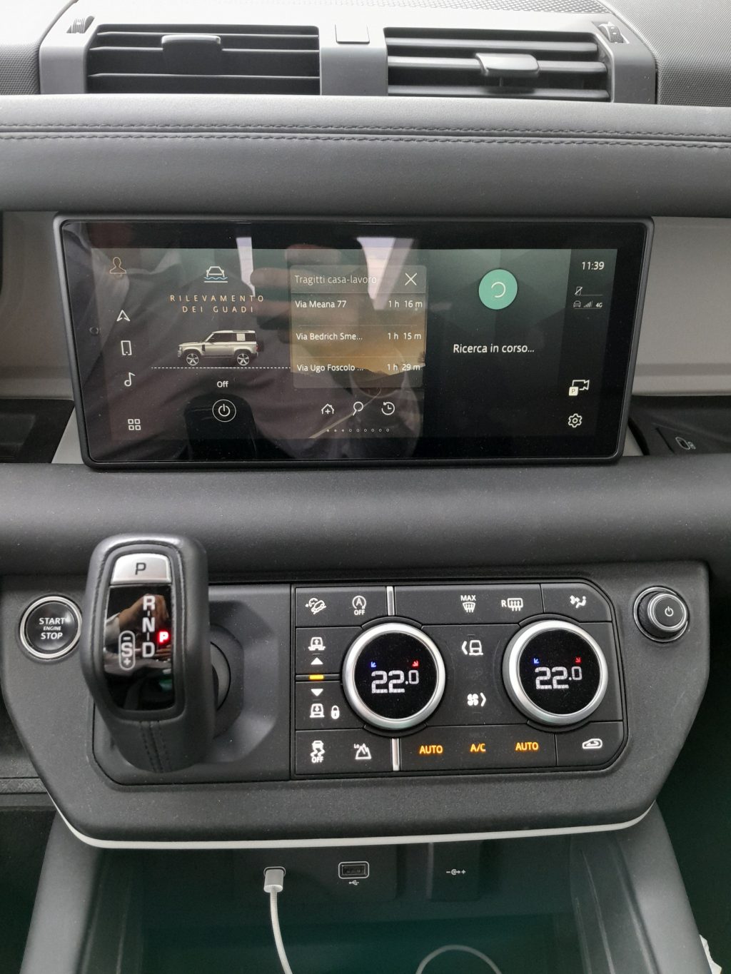 LAND ROVER Defender 3.0D I6 250 90 SE AWD auto. - 11