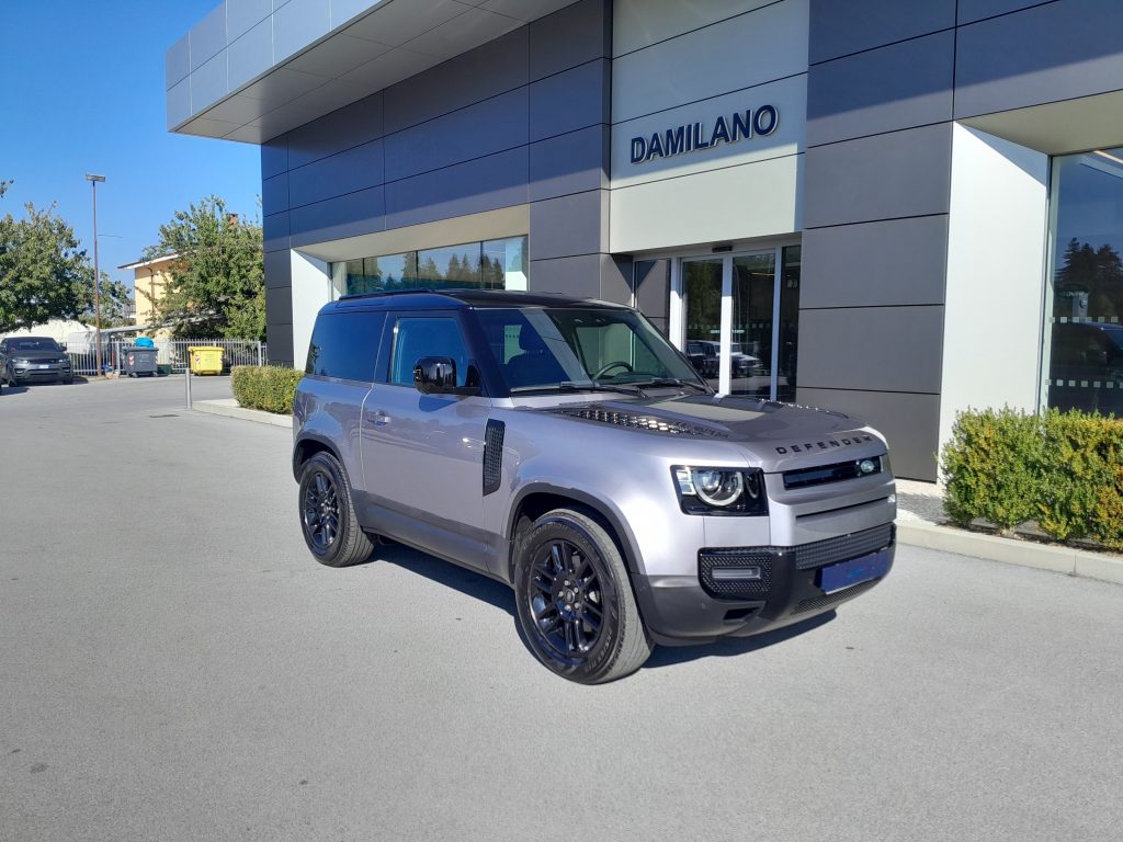 LAND ROVER Defender 3.0D I6 250 90 SE AWD auto. IVA ESPOSTA - 3