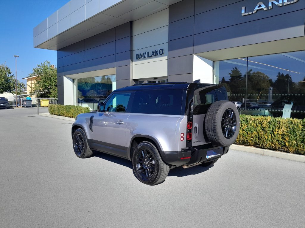 LAND ROVER Defender 3.0D I6 250 90 SE AWD auto. IVA ESPOSTA - 6