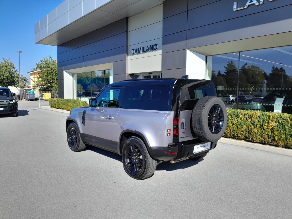 LAND ROVER Defender 3.0D I6 250 90 SE AWD auto. IVA ESPOSTA - 24