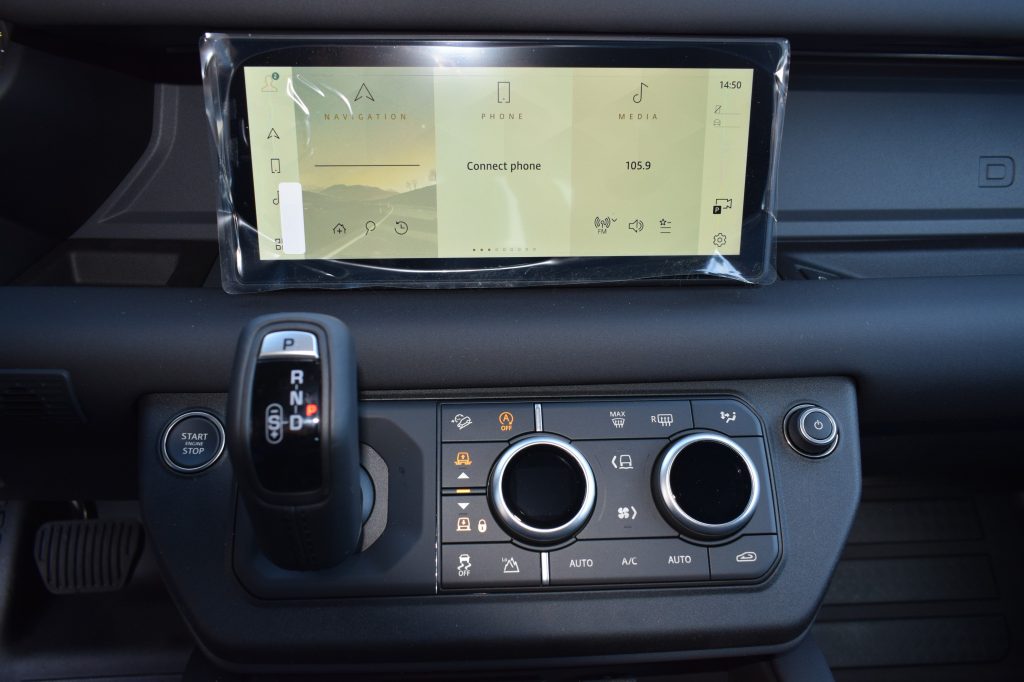 LAND ROVER Defender D200 AWD Auto 110 X-Dynamic SE - 10