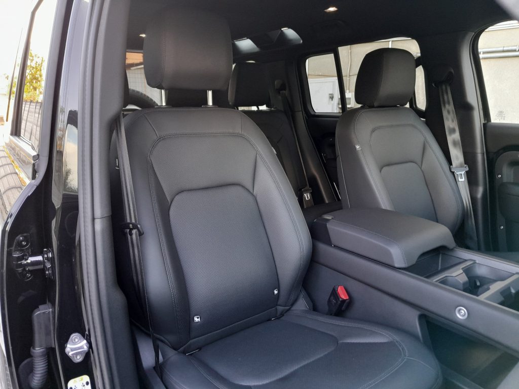 LAND ROVER Defender D200 AWD Auto 110 X-Dynamic SE IVA ESPOSTA - 29