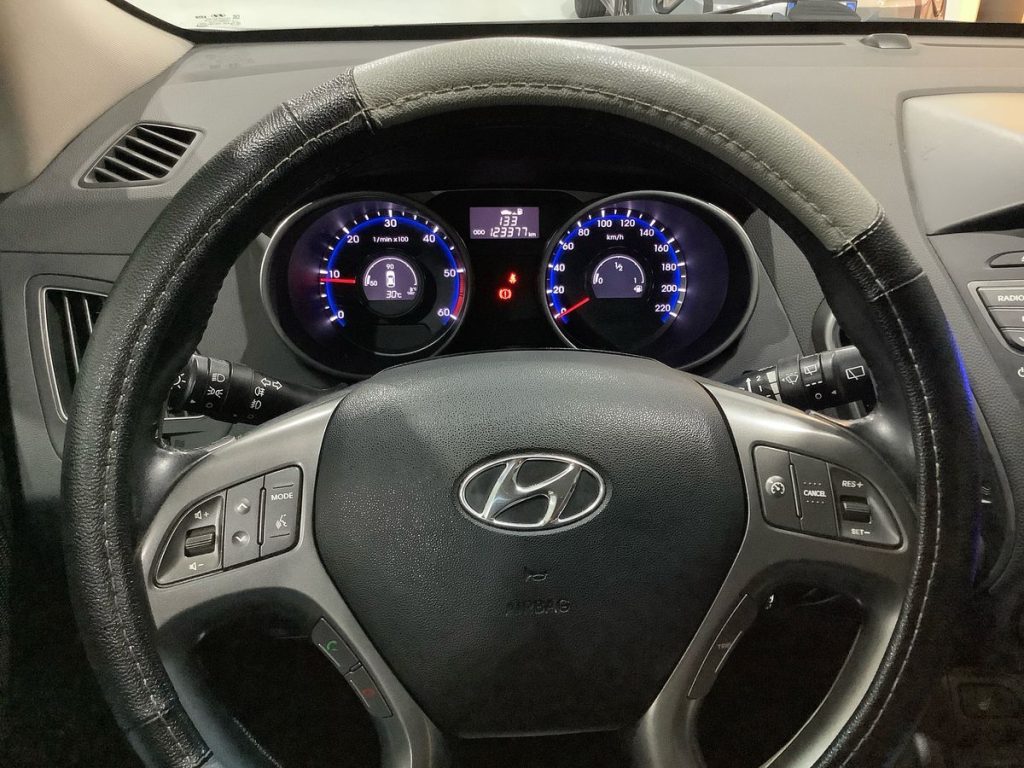 HYUNDAI iX35 1.7 CRDi 2WD Comfort - 17