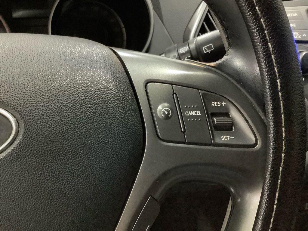 HYUNDAI iX35 1.7 CRDi 2WD Comfort - 19