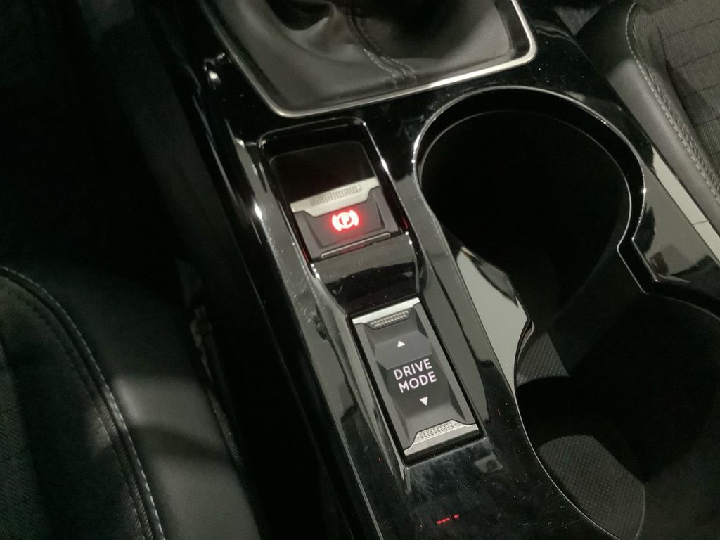 PEUGEOT 208 PureTech 100 Stop&Start 5 porte Allure - 23