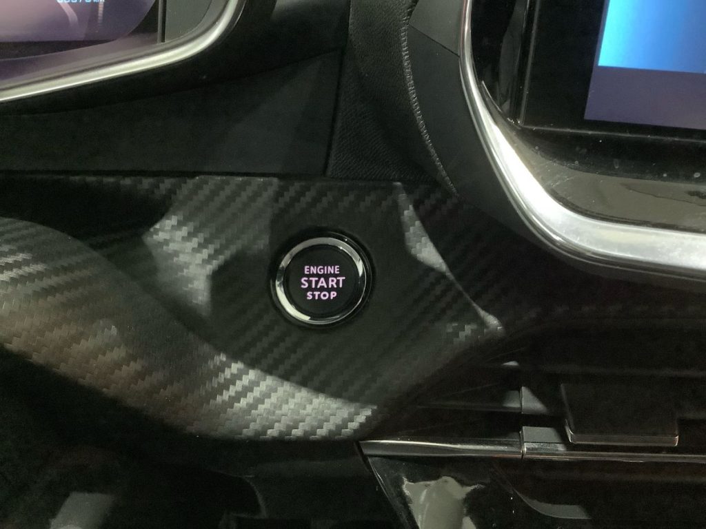 PEUGEOT 208 PureTech 100 Stop&Start 5 porte Allure - 24