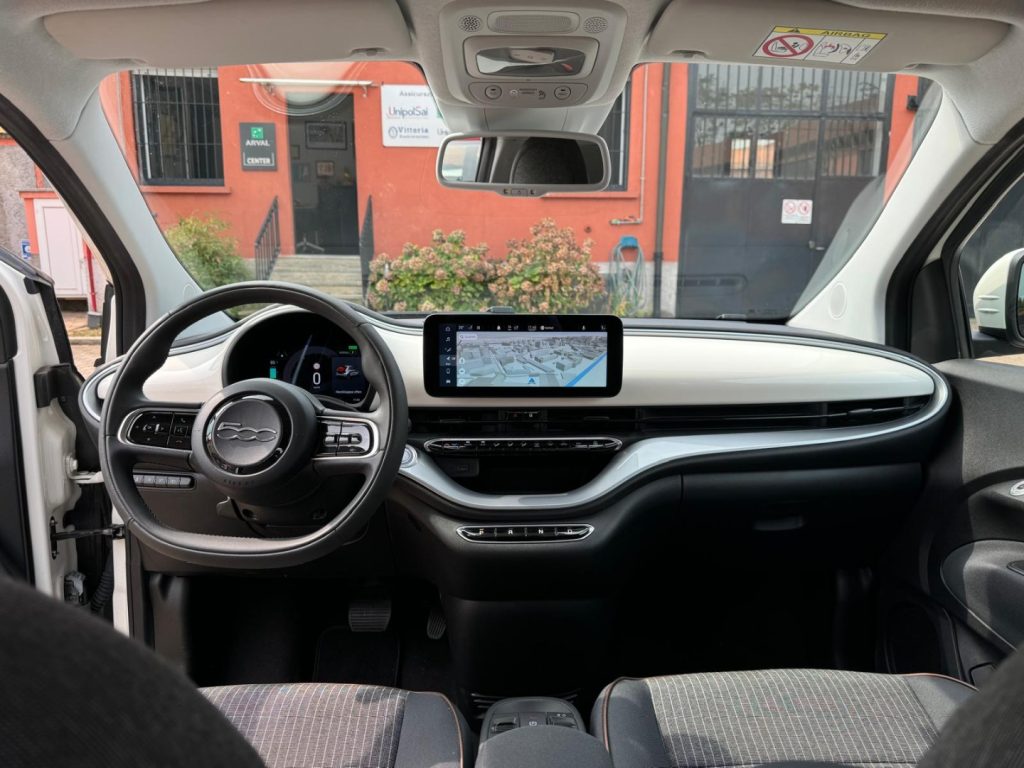 FIAT 500 HYBRID ICON KM0 - 8