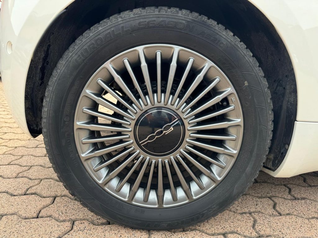 FIAT 500 HYBRID ICON KM0 - 18