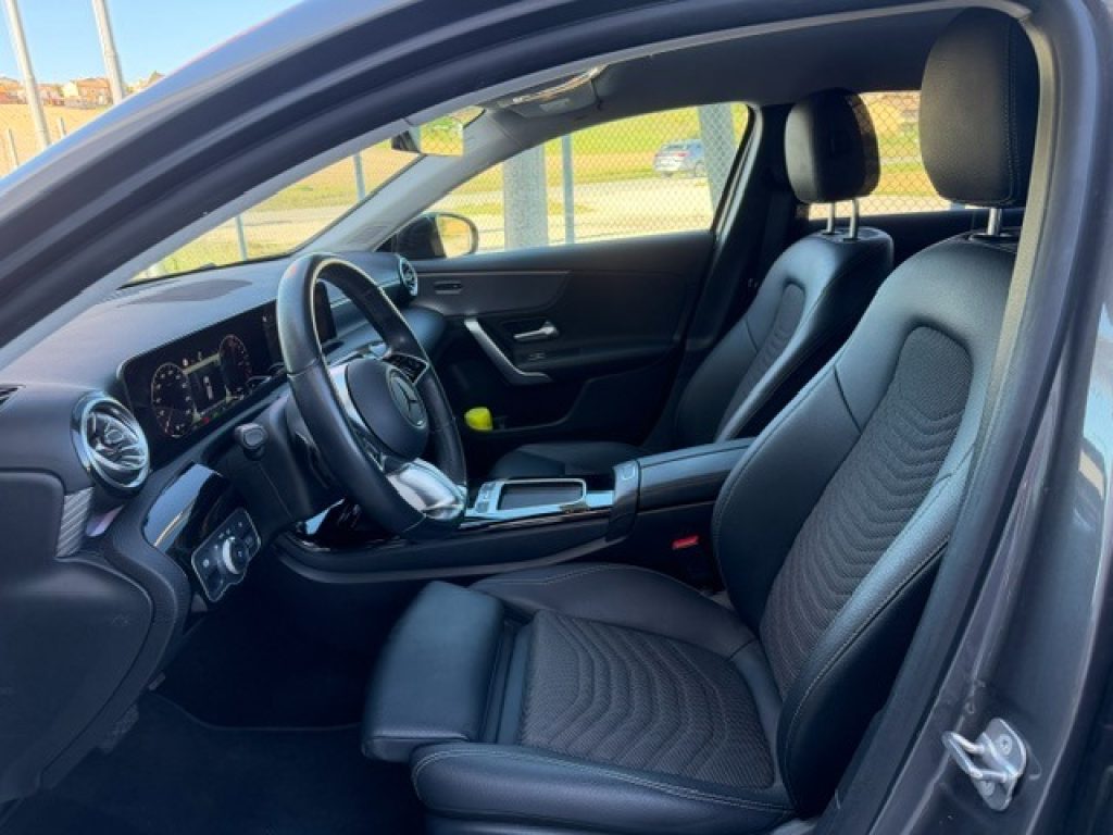 MERCEDES-BENZ A 200 Automatic Progressive Advanced Plus - 8