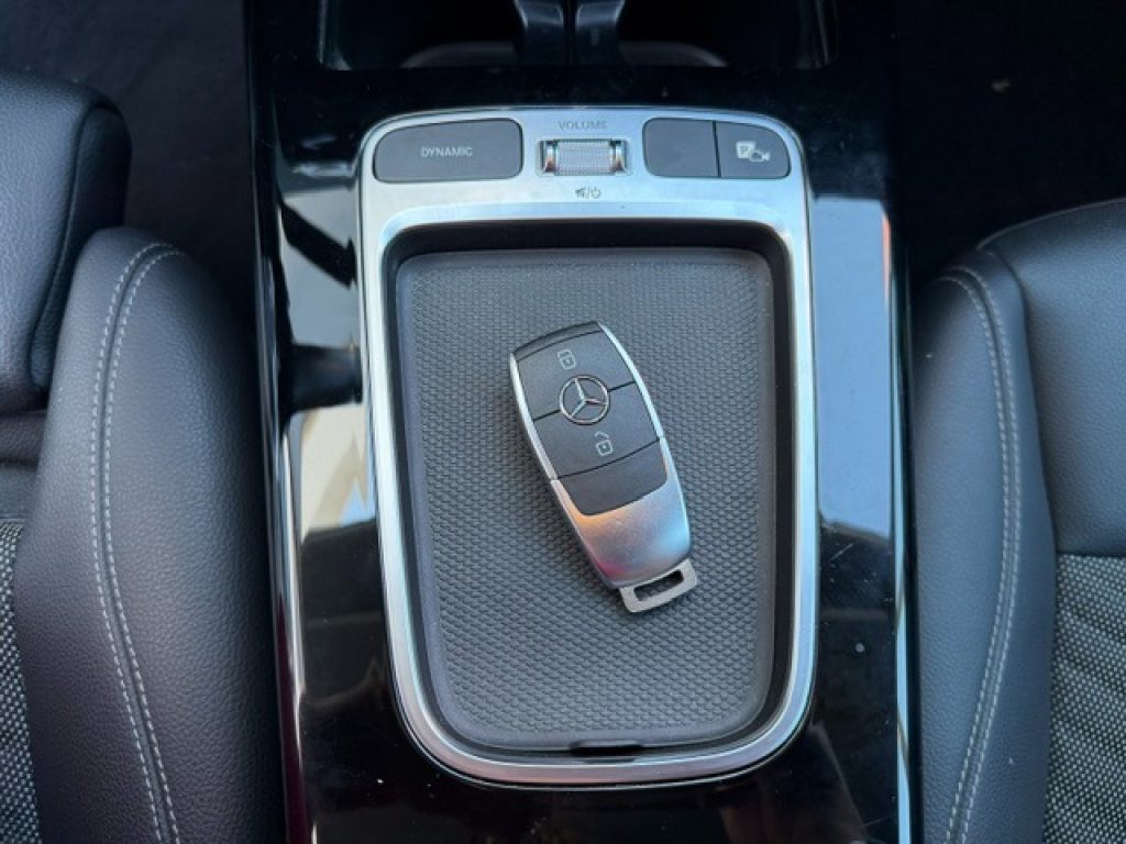 MERCEDES-BENZ A 200 Automatic Progressive Advanced Plus - 21