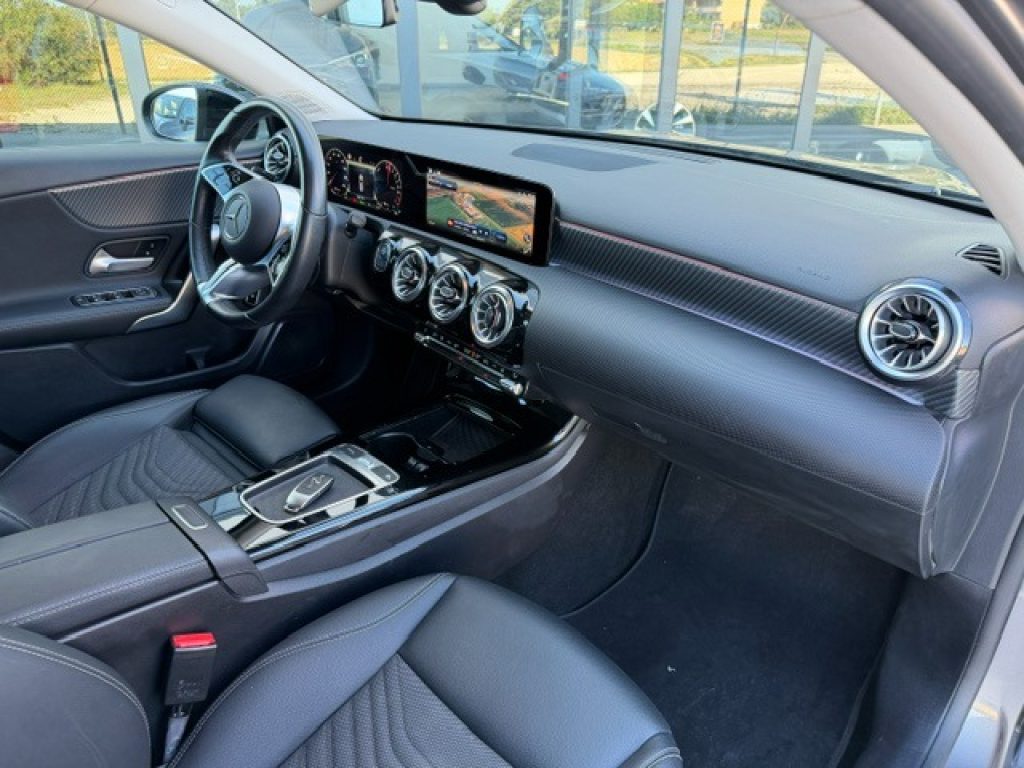 MERCEDES-BENZ A 200 Automatic Progressive Advanced Plus - 27