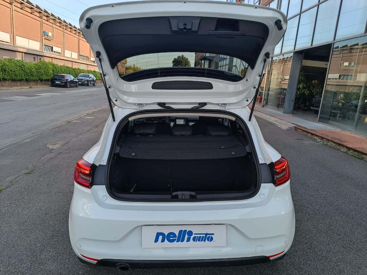 RENAULT Clio Blue dCi 100 CV 5 porte Evolution - 14