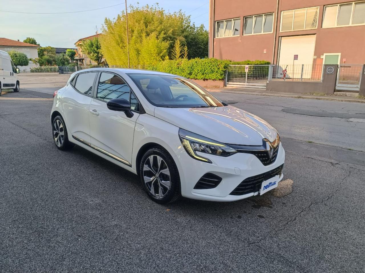 RENAULT Clio Blue dCi 100 CV 5 porte Evolution - 6