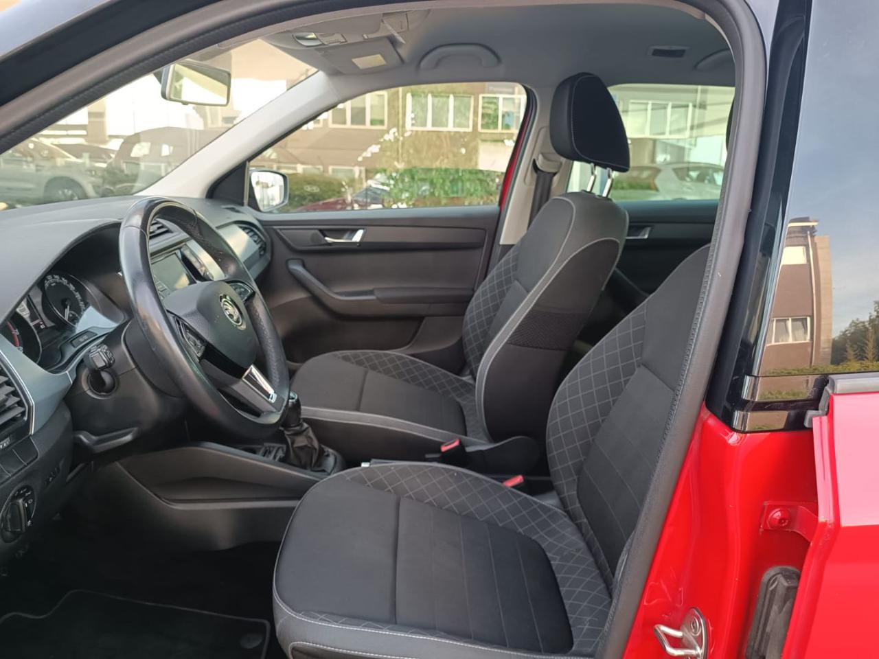 SKODA Fabia 1.0 MPI 75 CV Twin Color Argento - 11