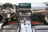 BMW 530 E Touring Msport Ufficiale Italia Certificata usata — cruscotto e volante (5/42)