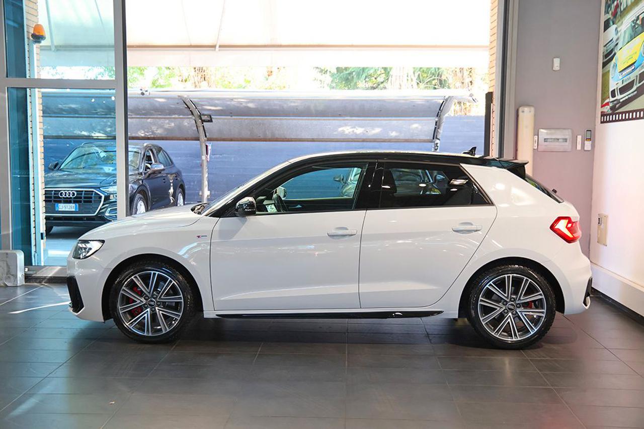 AUDI A1 40 TFSI Sportback S-Tronic S-Line - 3