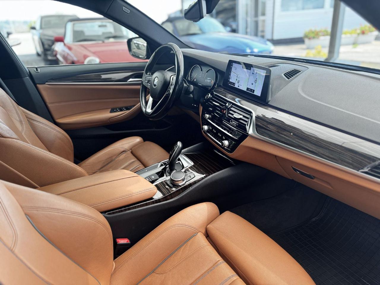 BMW 520 d XDrive Touring Sport (Tetto/Pelle/Led/Auto) - 9