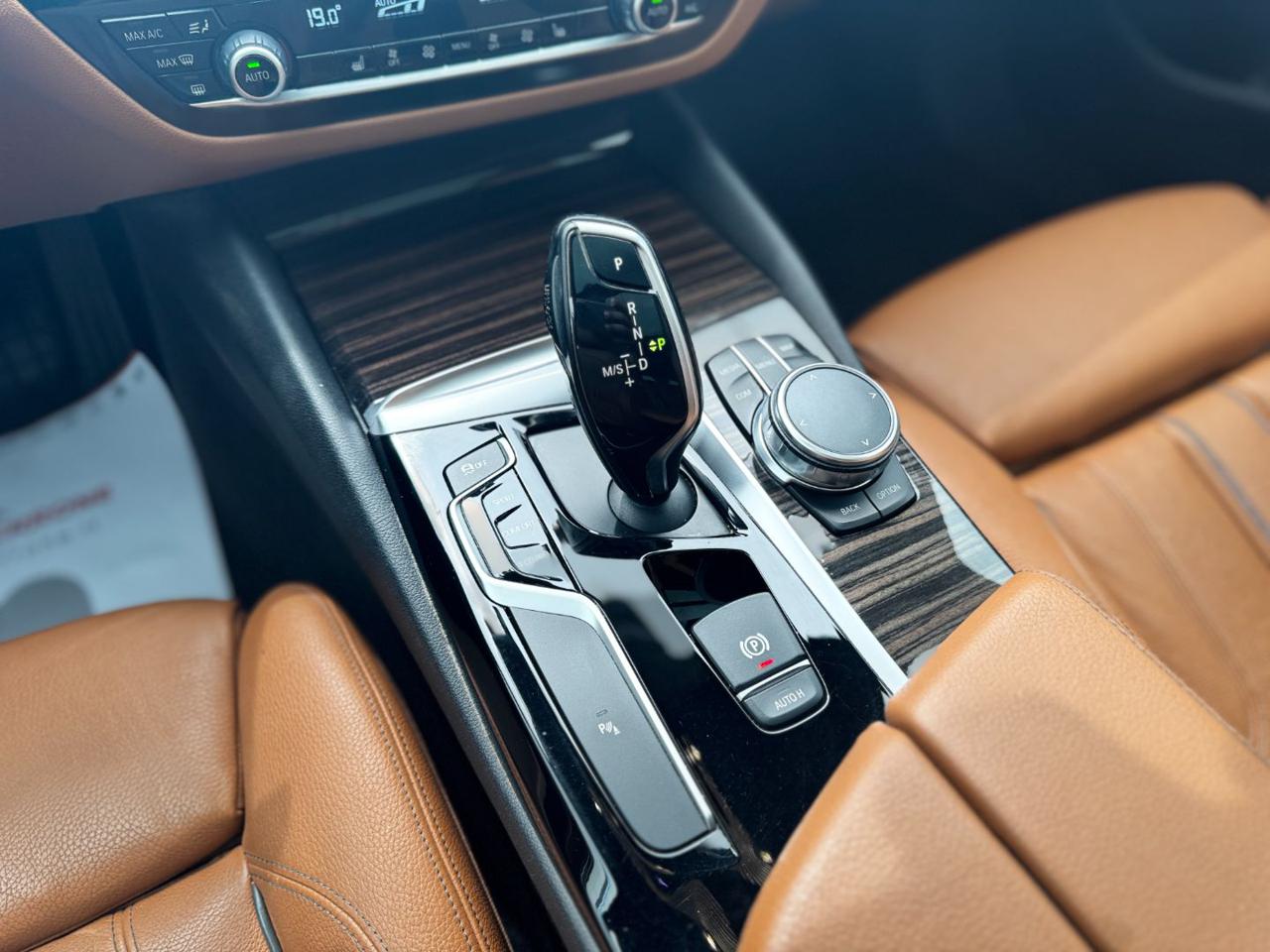 BMW 520 d XDrive Touring Sport (Tetto/Pelle/Led/Auto) - 18